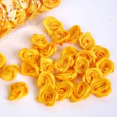 szatén rózsafej 3 cm-es (50 db) napsárga