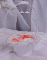 sziromszóró kosár organza díszítéssel (12*12*40 cm)
